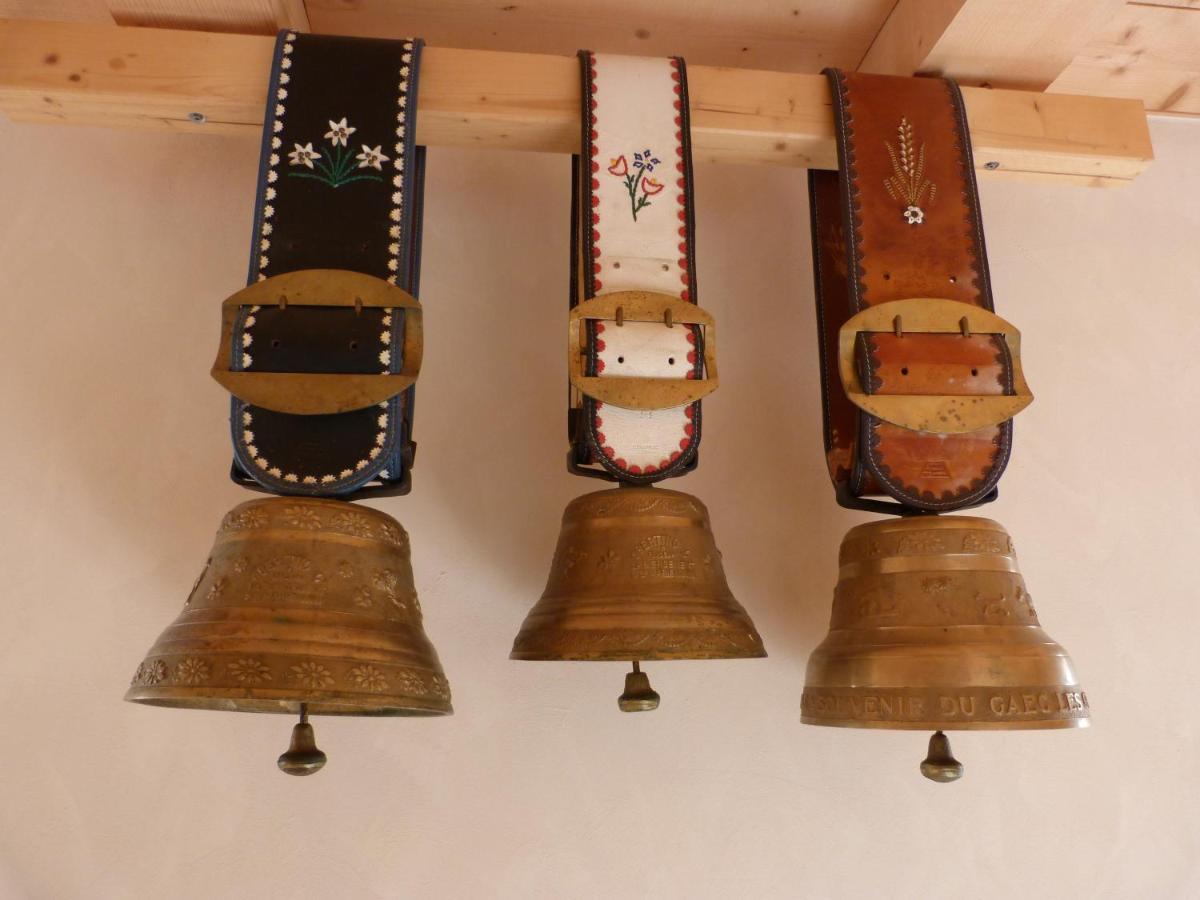 La Grange De Haute-Joux Les Fourgs المظهر الخارجي الصورة