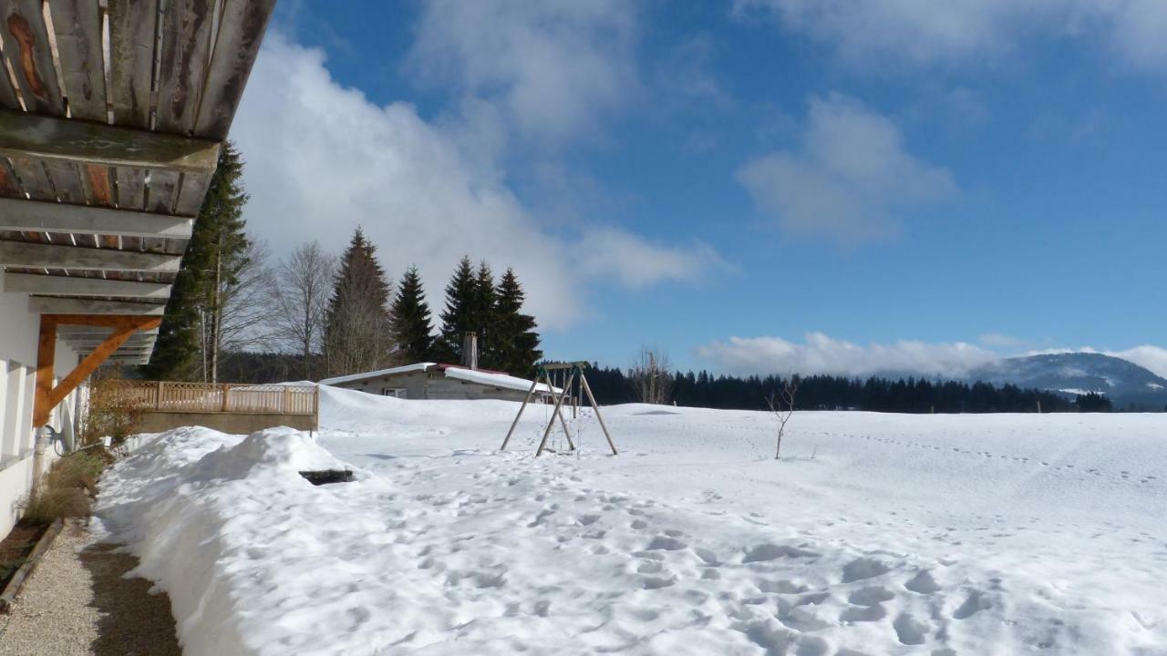 La Grange De Haute-Joux Les Fourgs المظهر الخارجي الصورة