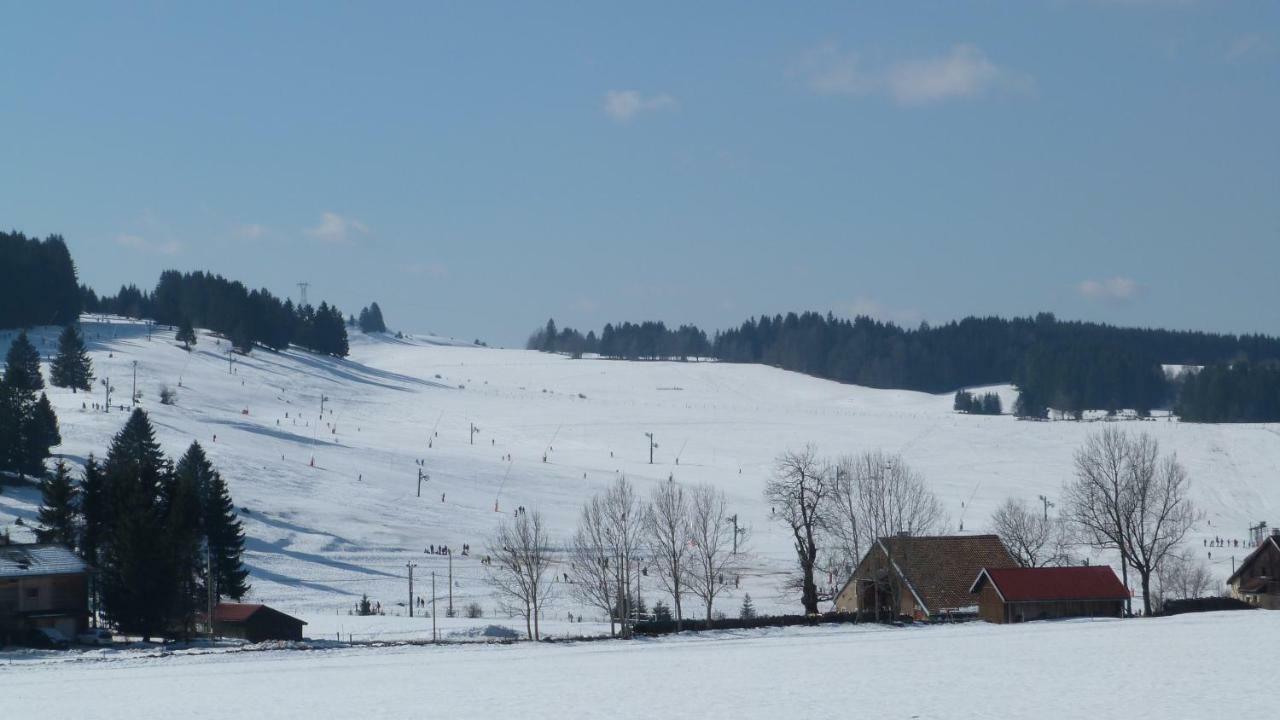 La Grange De Haute-Joux Les Fourgs المظهر الخارجي الصورة