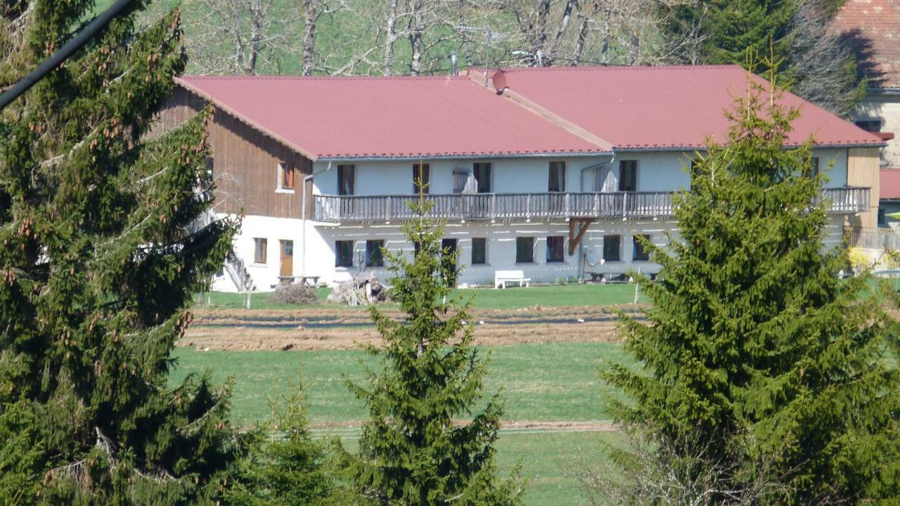 La Grange De Haute-Joux Les Fourgs المظهر الخارجي الصورة