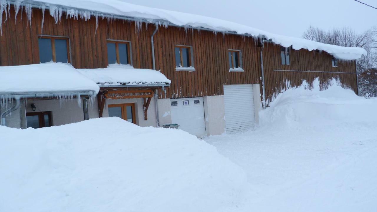 La Grange De Haute-Joux Les Fourgs المظهر الخارجي الصورة
